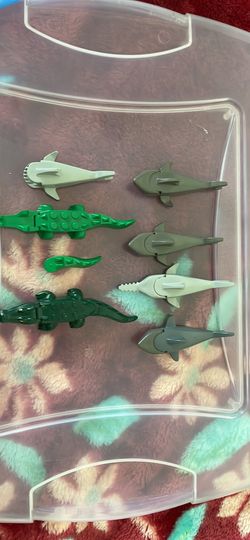 LEGO Sharks & Crocs