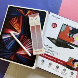 Apple iPad Pro 12.9” 5th Generation (2021 - M1 Chip) 2TB With Pen & Keyboard Case 