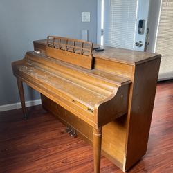 Free Piano