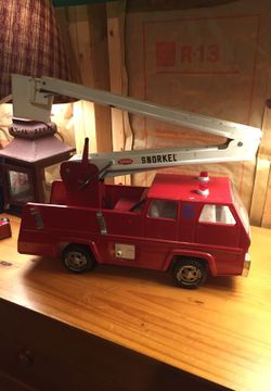 Vintage steel Tonka "Snorkel" fire truck