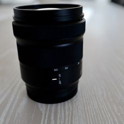 Panasonic LUMIX S 20-60mm f/3.5-5.6  S-R2060 Lens