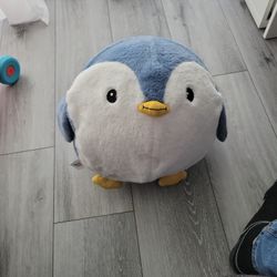 Penguin Fluffy Playball