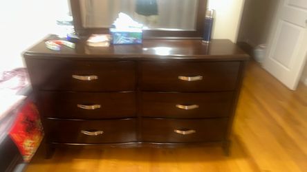 Dresser with mirror
