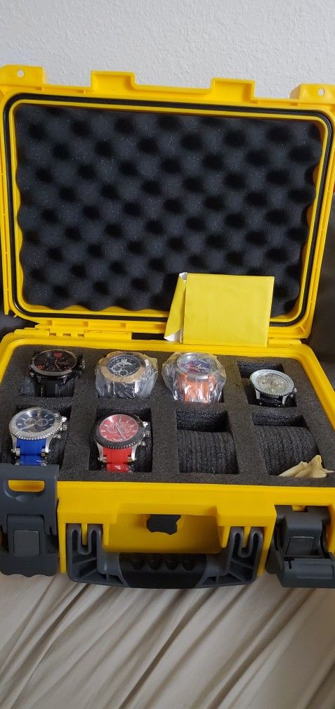Case With 6 Invicta Watches