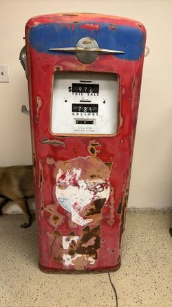 Antique Gas Pump