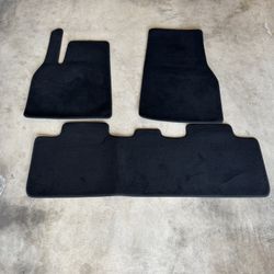 Tesla Model Y Carpet Mats