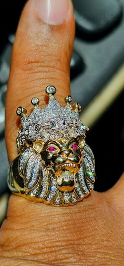 Lion King🦁👑 Gold Ring 10K size 9 (Kay Jewelry)