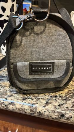 Small pet carrier