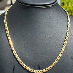 Jewelry 14k solid Yellow Gold Flat Cuban link 22.00” Chain necklace 42.70grams 4.90mm