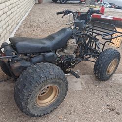 Suzuki 250cc 4 Stroke Quad
