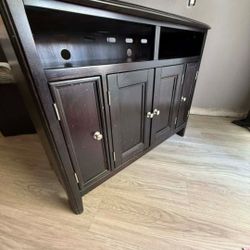 Black TV Stand 42x19 (Your Best Offer ) Furniture,  Drawers 