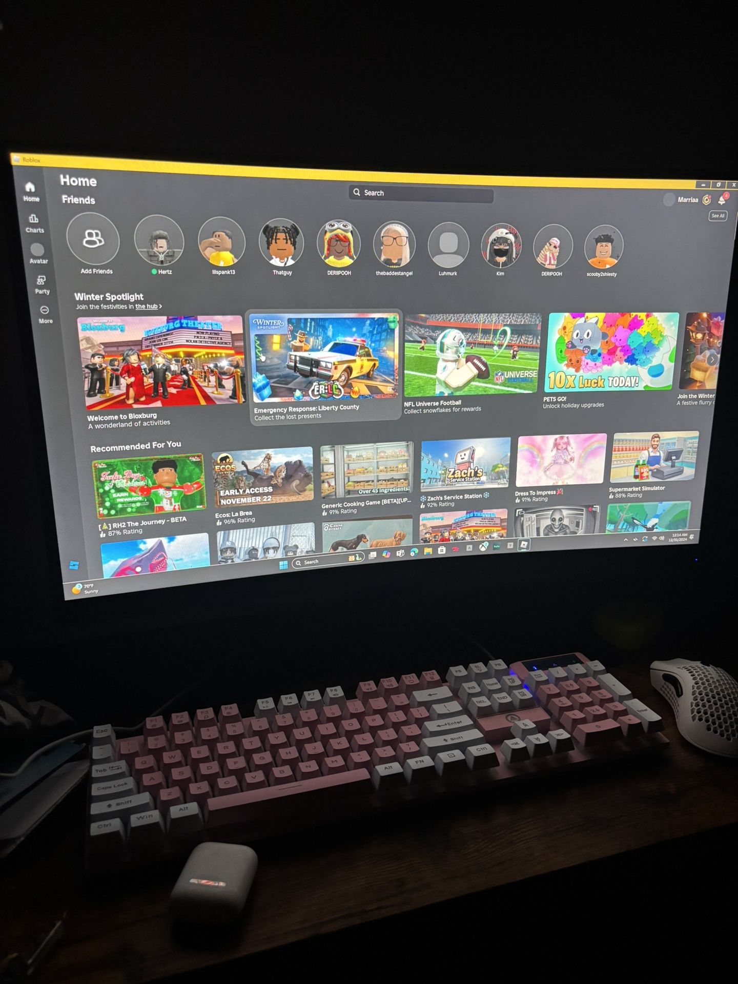 CRUA Gaming Curved Monitor 