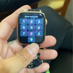 Apple Watch Series 5 