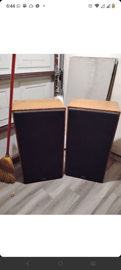 Fisher vintage speakers