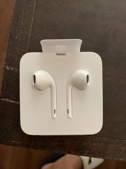 Apple iPhone X headphones