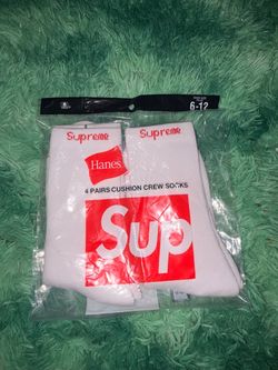Supreme socks