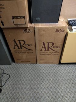 Acoustic Research AR 3a Speakers