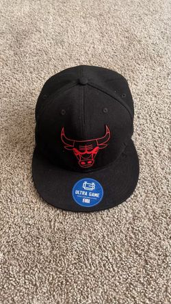 NBA Men's Black and Red Hat Chicago Bulls