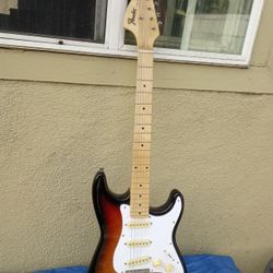 Fender Stratocaster Guitar Jimi Hendrix Collab Sunburst