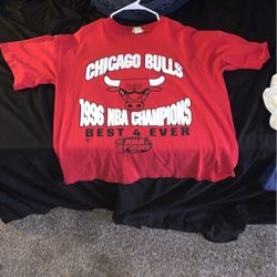 Vintage Chicago Bulls 1996 Finals Tee *rare*