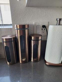 Kitchen canisters