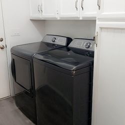Washer & Dryer