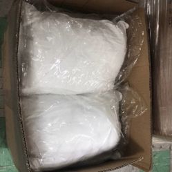 Case of 14 small pillow