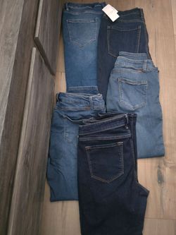 5 jeans women's size 14 (2 New 3 used)