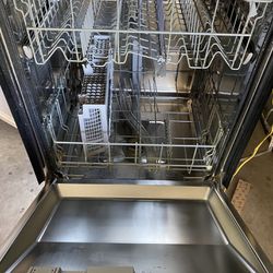 Dishwasher BOSCH (FREE)