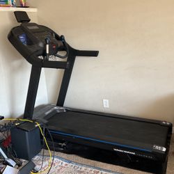 Treadmill 