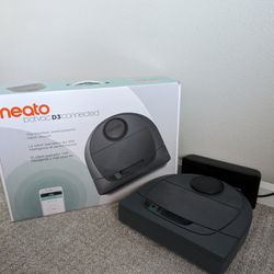 Neato D3 Connected Robot Vaccum