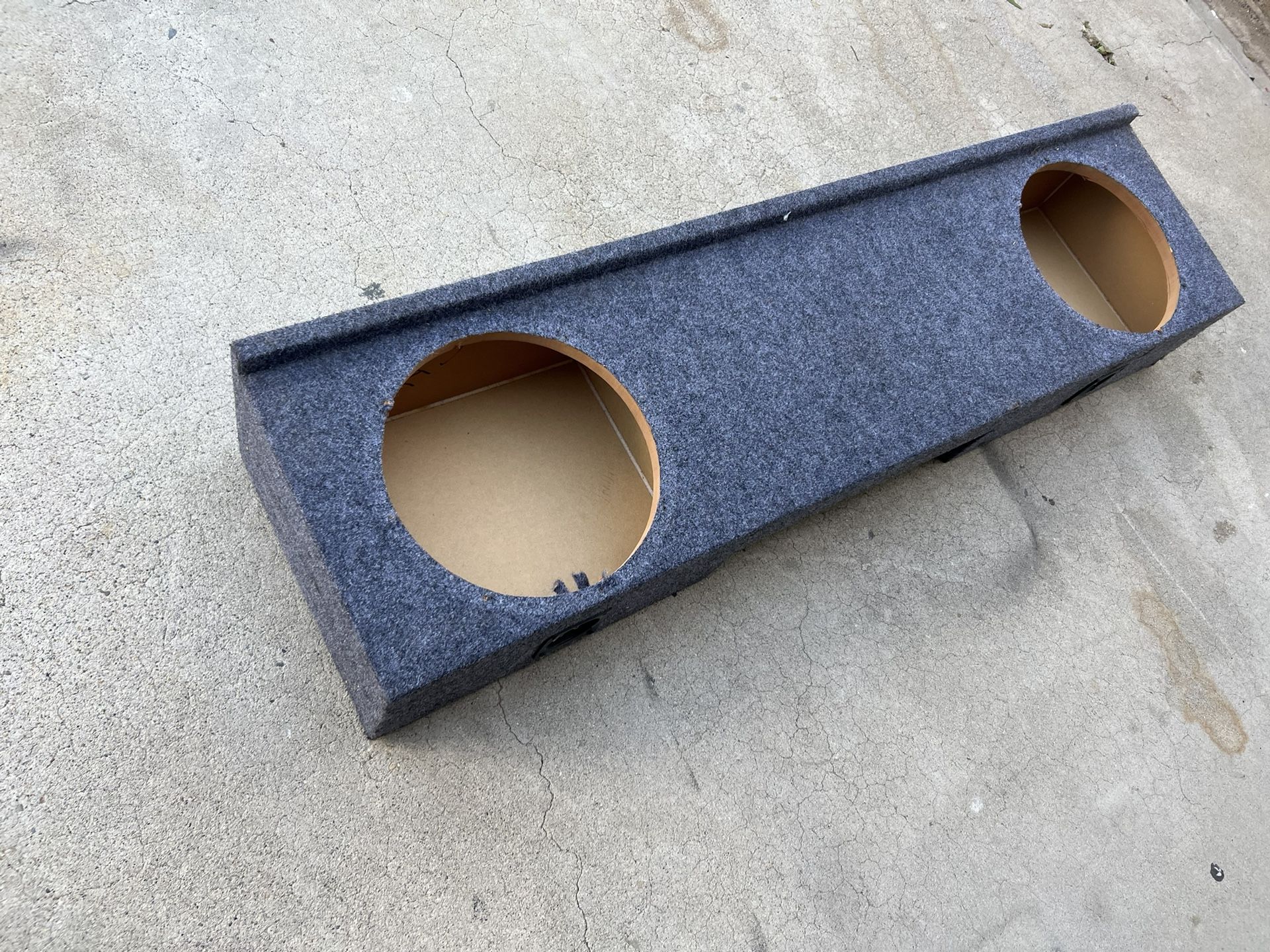 ($120 Firm) 2/12s Sub Box For A 1999 To 2006 Chevy - GMC Extended Cab