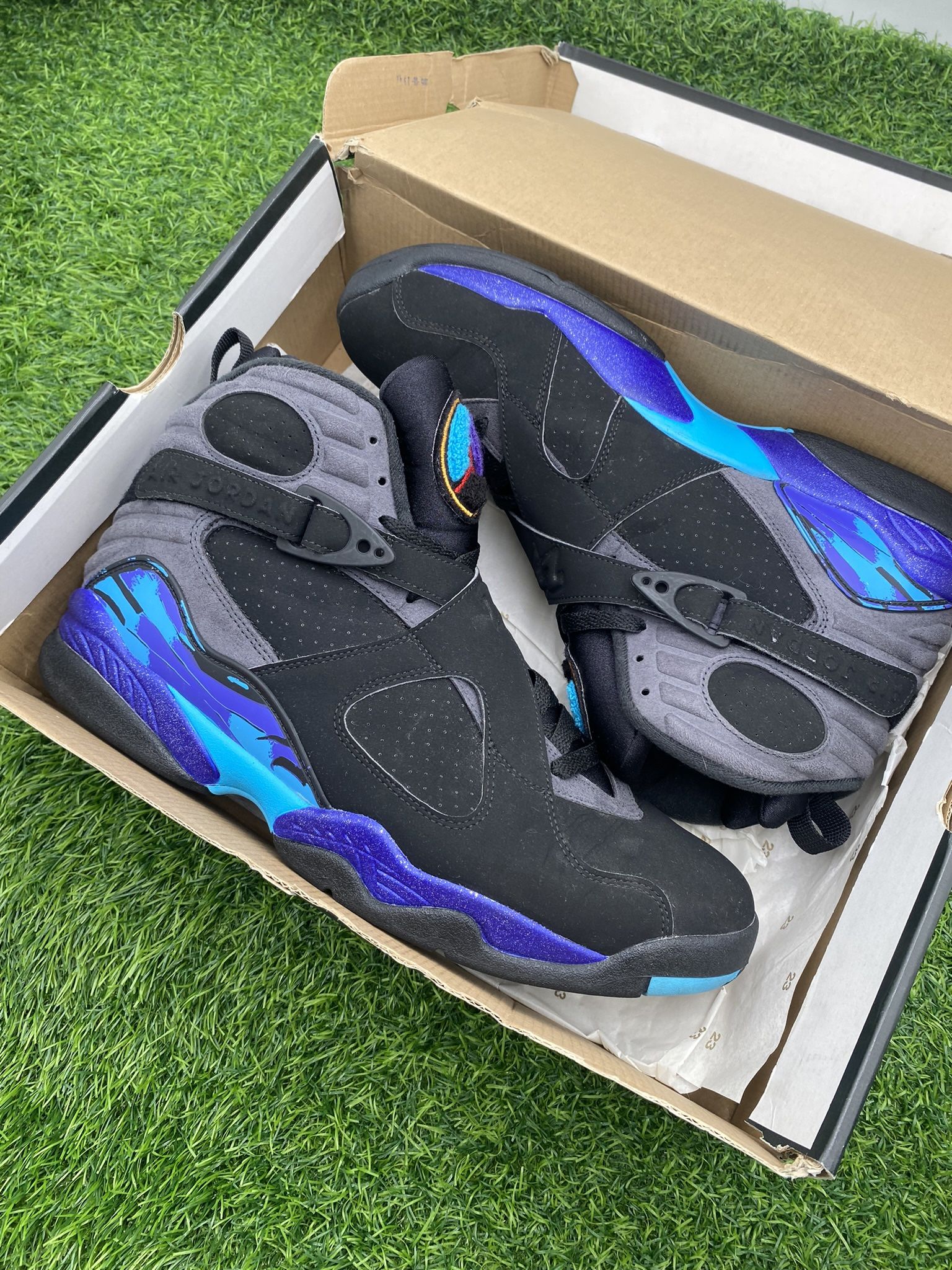 Jordan 8 “Aqua” Size 12M