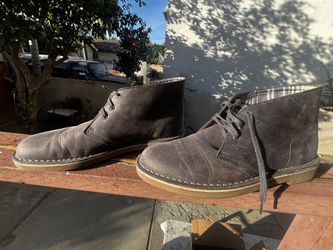 Clark’s Chukka Desert Boots