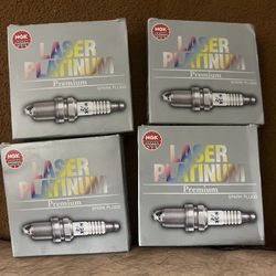Dodge Challenger Spark Plugs 