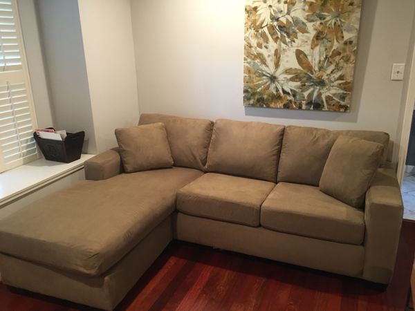 Macy S Sleeper Sofa Beige Couch For In Houston Tx Offerup