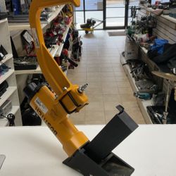 Bostitch Pneumatic Nailer 