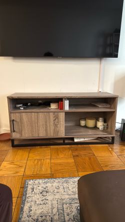 TV credenza