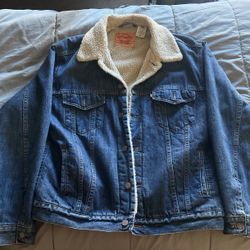 Levi’s Sherpa Trucker Jacket