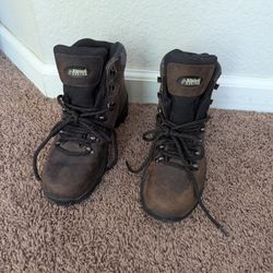 Women's Hiking Boots Size 7.5