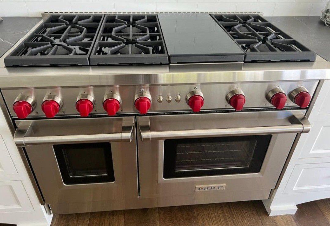 New Wolf 48" Stainless Steel Convection Double Oven Duel Fuel Gas Stove 