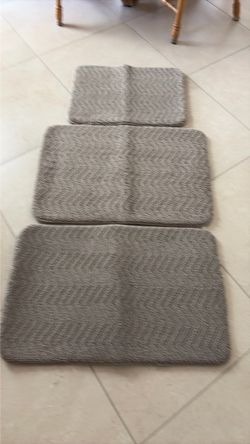 Bath rugs