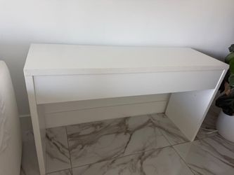 Entryway Console Table