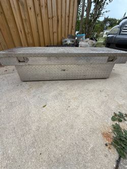 Aluminum small truck bed toolbox