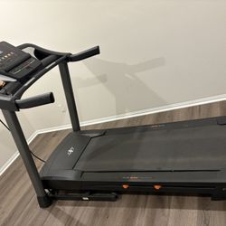 Treadmill $100