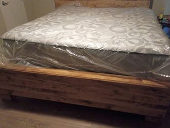 King Size Mattress/ Bed Frame