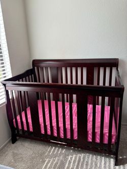 Wooden crib