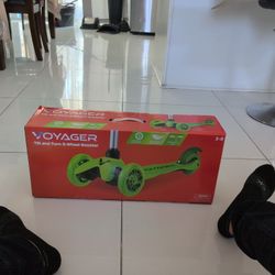 Voyager 3 Wheel Scooter 