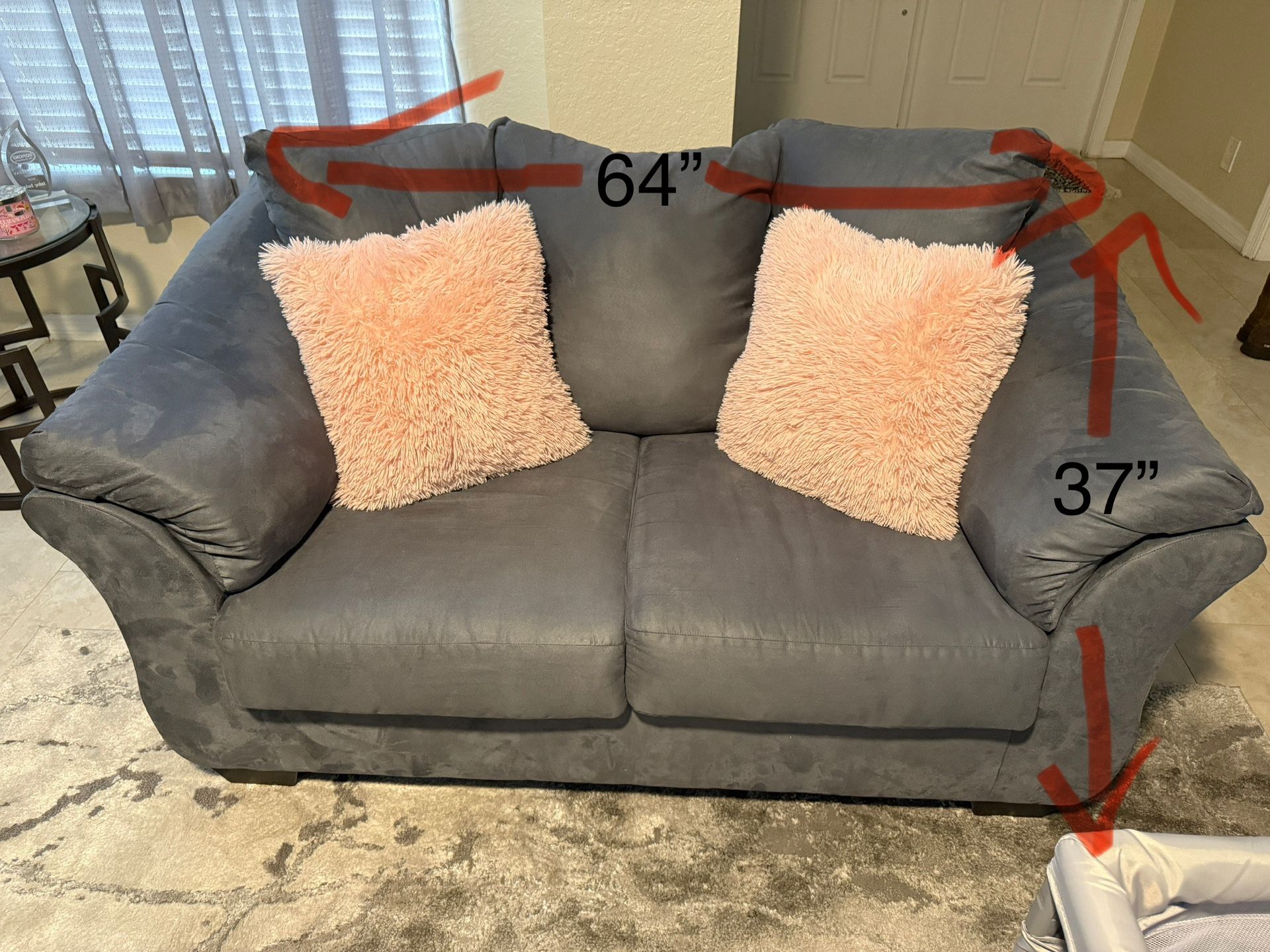Grey Sofa & loveseat NEED GONE ASAP !