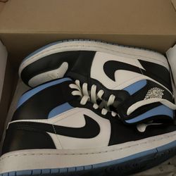 Women’s Air Jordan 1 Mid